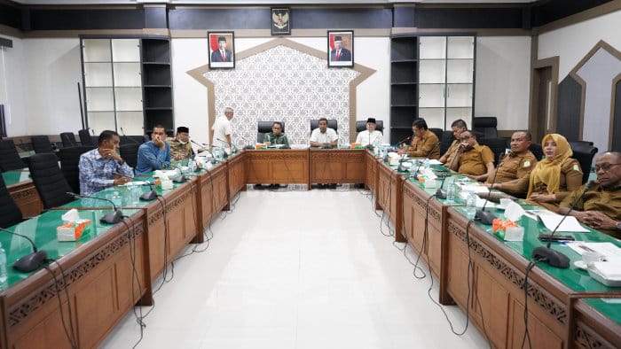 Rapat Evaluasi Komisi VI DPR Aceh dengan Dinas Pendidikan Aceh, (Ftoto: Dok.Ist)