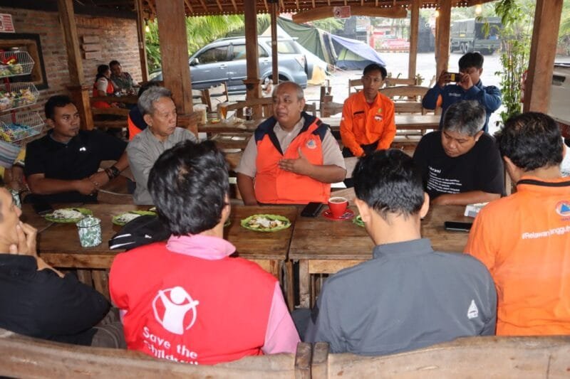 Sestama BNPB, Lilik Kurniawan temui perwakilan relawan Cianjur untuk sampaikan apresiasi, Senin (12/12).