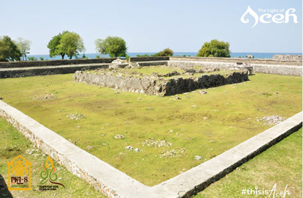 Jejak bangunan Benteng Indra Patra yang masih tersisa di Desa Ladong, Aceh Besar. (istimewa)