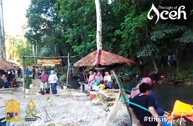 Pemandian Air Dingin di Pulau Banyak, Aceh SIngkil.