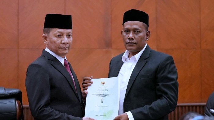 Rapat Paripurna Penyampaian Jawaban dan Tanggapan Gubernur Aceh. Foto: dok. DPR Aceh