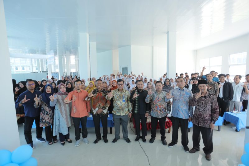 Dinas Perpustakaan dan Kearsipan Aceh melaksanakan kegiatan kampanye membaca di Kabupaten Aceh Tengah, yang dilaksanakan pada Selasa (30/04/2024). (Foto IST)