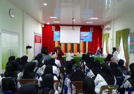 Pertemuan dengan Kepala Puskemas beserta jajaran Puskesmas Babahrot di aula Puskesmas Babahrot, Rabu 15 Mei 2024