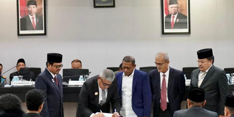 Seluruh fraksi di Dewan Perwakilan Rakyat Aceh, menyetujui Rancangan Qanun (Raqan) Aceh tentang Pertanggungjawaban Pelaksanaan Anggaran Pendapatan dan Belanja Aceh Tahun Anggaran 2023 diqanunkan. (Foto: Dok/Pr)