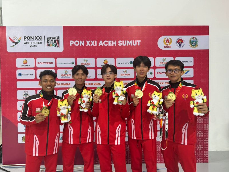 Tim Barongsai Kontingen Aceh memperoleh medali emas PON di nomor Pekingsai Kecepatan. Foto: MC Barongsai Aceh.