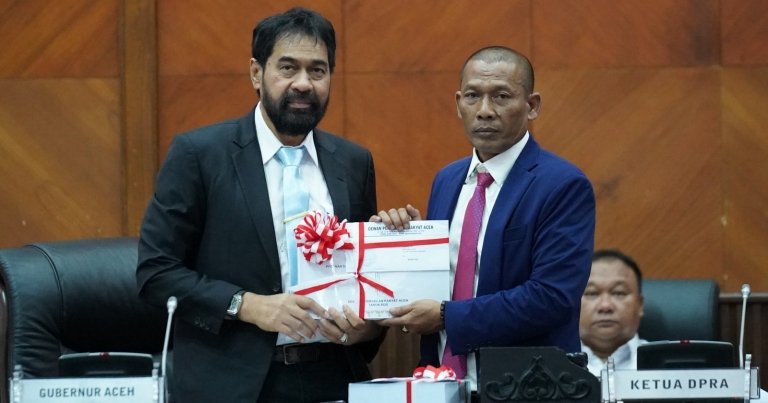 DPR Aceh Serahkan Laporan Reses I 2025. Foto: Dok. Pribadi/KSINews