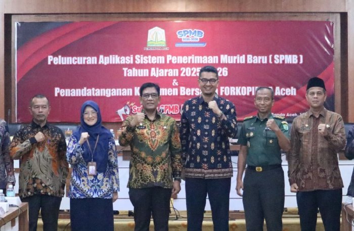 kegiatan Penandatanganan Komitmen Pelaksanaan SPMB Tahun Ajaran 2025/2026 di Gedung Serbaguna Kantor Gubernur Aceh pada Kamis, (19 -06-2025).foto lst