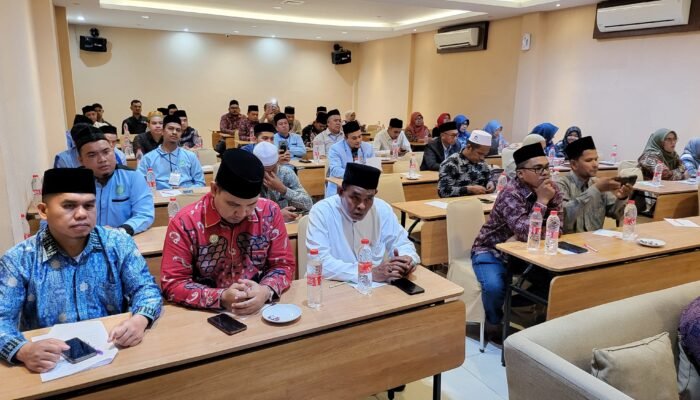 Dalam rangka memperkuat nilai syariat Islam, DSI Aceh menggelar pelatihan literasi media bagi remaja masjid se Aceh, berlangsung di Banda Aceh,9/7/25 (Foto:Ist)