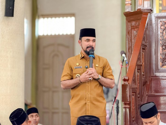 Pemerintah Kabupaten Aceh Timur menggelar peringatan Hari Asyura 10 Muharram 1447 H di Masjid Agung Darussalihin Idi, Selasa, (08-07-2025).foto.lst