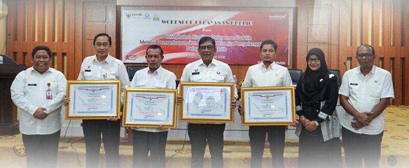 acara Penyerahan Piagam Penghargaan Hasil Pemantauan dan Evaluasi Penyelenggaraan Pelayanan Publik (PEKPPP) Tahun 2024 yang diselenggarakan pada Rabu, (30-07-2025).