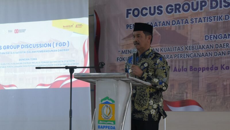 Wakil Bupati Aceh Besar membuka Focus Group Discussion (FGD) di Aula Bappeda Aceh Besar, Kota Jantho, Kamis (14/08/2025).
FOTO/MC ACEH BESAR