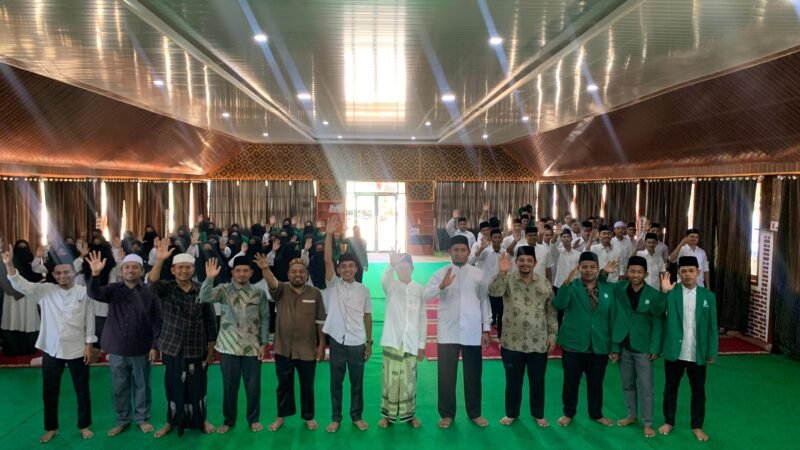 Ketua Panitia PBAK 2025 Dr. Fakhrul Rijal, M.A., menyatakan bahwa kegiatan ini dirancang secara komprehensif untuk memberikan wawasan mendalam kepada mahasiswa baru mengenai kehidupan kampus dan tantangan yang akan mereka hadapi selama menempuh pendidikan di STISNU Aceh.