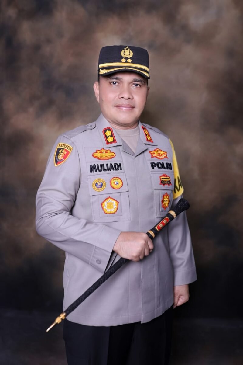 Mari kita tunjukkan bahwa masyarakat Aceh Tamiang mampu berdemokrasi dengan cara yang santun dan damai,” ujar AKBP Muliadi, Minggu malam, 31 Agustus 2025.