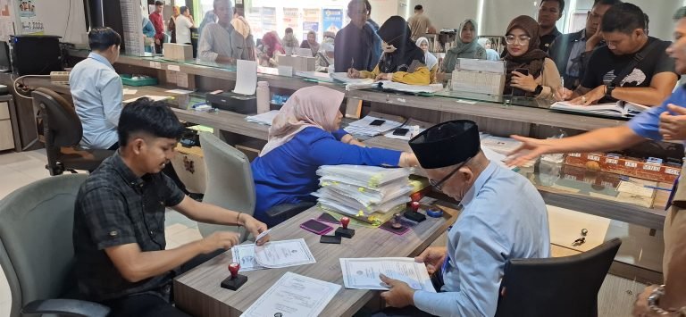 Kota Banda Aceh dalam beberapa hari terakhir tampak lebih padat dari biasanya Selasa (05-08-2025).