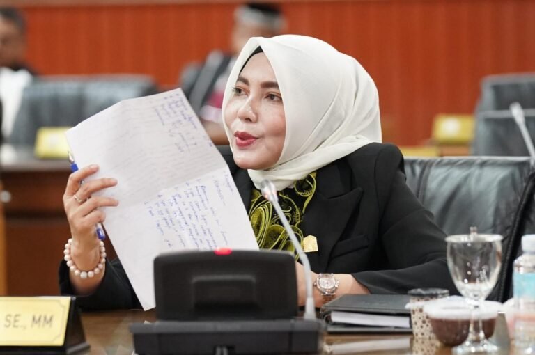 Hj. Salmawati, S.E., M.M., atau yang akrab disapa Bunda Salma, mengapresiasi pelaksanaan Musyawarah Nasional ke II Muda Seudang yang berlangsung pada (19/09/2025).