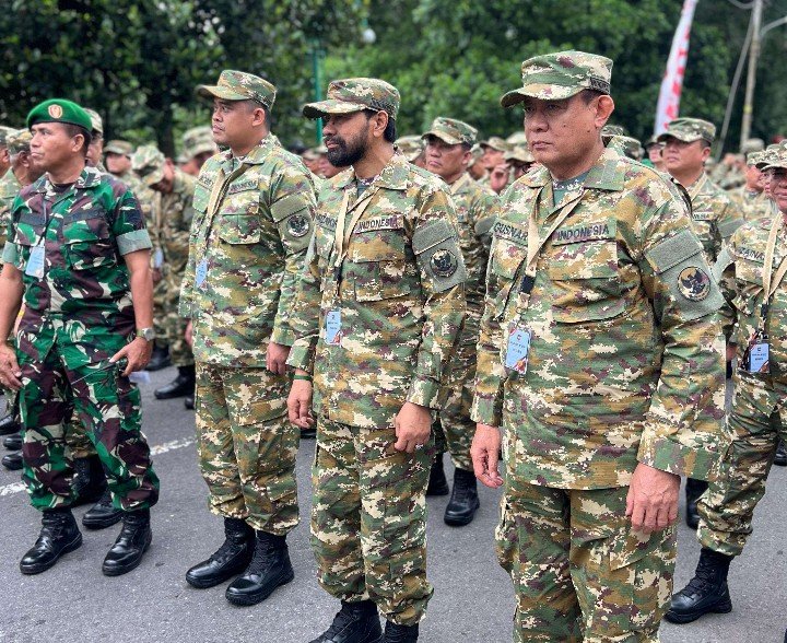 Mualem menyampaikan responsnya di hadapan Dewan Perwakilan Rakyat Aceh (DPRA) pada Rapat Paripurna, Senin (29/9/2025).