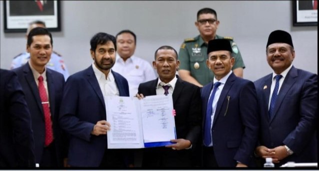 Rapat paripurna yang berlangsung diruang Serba Guna DPRA, Kamis (25/9/2025) dipimpin langsung oleh Ketua DPRA, Zulfadhli