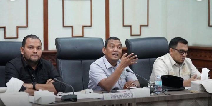 Ketua Pansus, Anwar Ramli, dalam rapat paripurna DPRA, Kamis (25/9/2025)