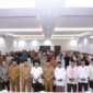 Wakil Bupati Aceh Besar Drs H Syukri A Jalil, menyampaikan arahannya pada pembukaan TC Penuh Kafilah MTQ Aceh Besar, di Hotel Madinatul Zahra, Kecamatan Darul Imarah, Kabupaten Aceh Besar, Selasa (21/10/2025). FOTO/ PROKOPIM PEMKAB ACEH BESAR