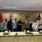 Rombongan Komisi I DPRA diterima langsung oleh Munafrizal Manan, Direktur Jenderal Pelayanan dan Kepatuhan HAM Kemenkumham RI, Jakarta, Rabu (22/10/2025)