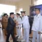 Bupati Aceh Besar, H. Muharram Idris, melantik 5 camat baru dan 24 pejabat administrator di lingkungan Pemerintah Kabupaten (Pemkab) Aceh Besar, di Aula Kantor Bupati Aceh Besar, Kota Jantho, Senin (3/11/2025). FOTO/MC ACEH BESAR
