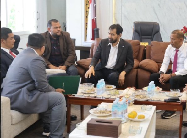 Irfansyah menjelaskan bahwa keberhasilan ini merupakan hasil sinergi yang kuat antara pihak eksekutif dan Pemerintah,Jum'at,(14/11/2025).