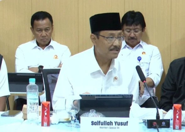 Mensos RI, dalam Rapat Koordinasi Satgas Pemulihan Pascabencana bersama pimpinan DPR RI, kementerian/lembaga, dan kepala daerah terdampak di Banda Aceh yang dilakukan secara daring, Selasa (30/12/2025).