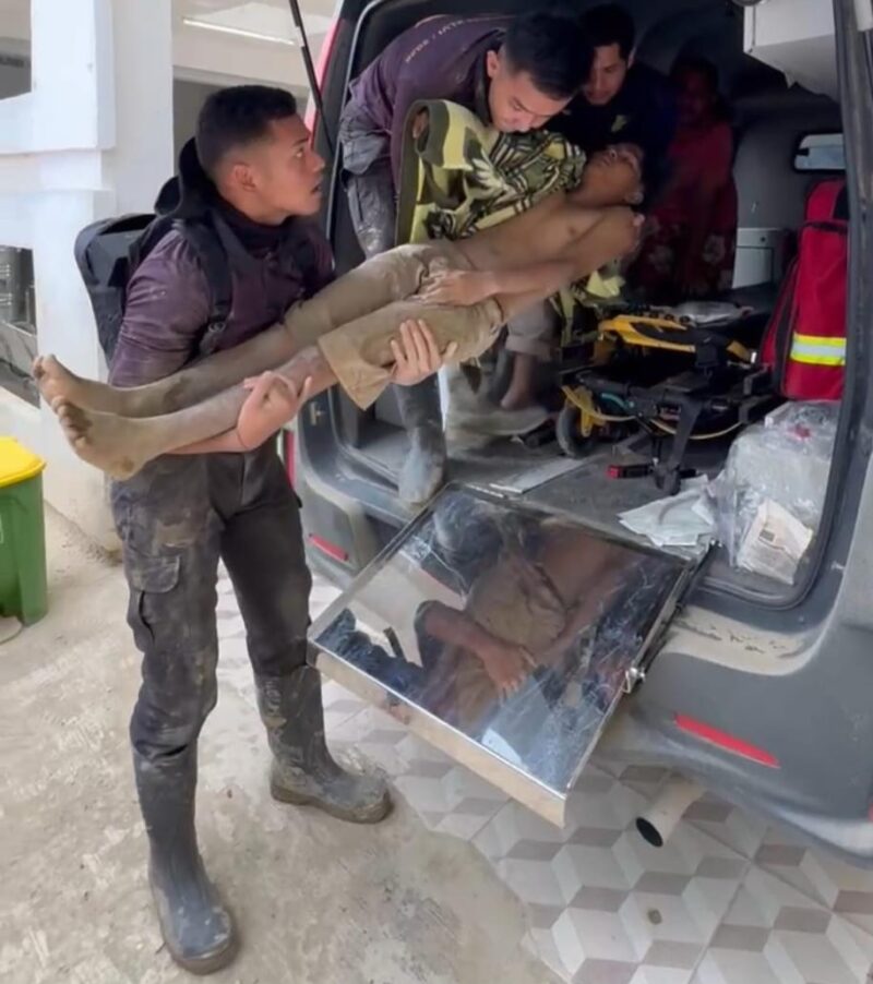 korban berhasil diselamatkan oleh tiga Taruna Akademi Kepolisian (Akpol) peserta Latihan Integrasi Taruna Wreda Nusantara (Latsitardanus) XLVI.Peristiwa tersebut terjadi pada Jumat, (30/01/2026), sekitar pukul 16.45 WIB