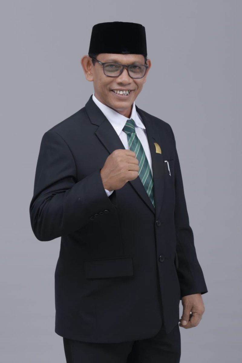 Ketua Fraksi Partai Kebangkitan Bangsa (PKB) DPRK Aceh Besar, Mukhlis