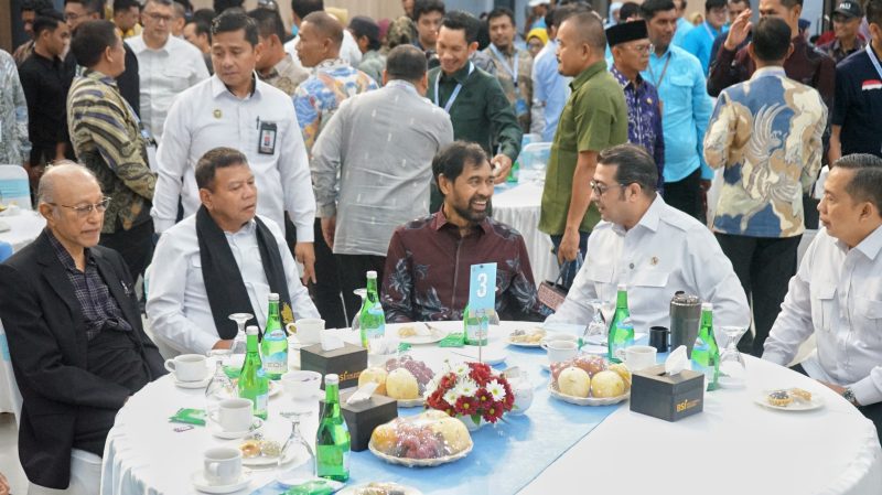 Gubernur Aceh Muzakir Manaf, menghadiri relaunching program Aneuk Muda Aceh Unggul Hebat (AMANAH) di Komplek AMANAH, Ladong, Aceh Besar, Kamis (23/4/2026).