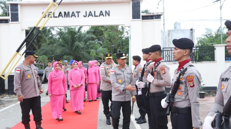 Irjen. Pol. Drs. Marzuki Ali Basyah, M.M. melaksanakan kunjungan kerja ke Polres Subulussalam didampingi oleh jajaran pejabat utama (PJU) Polda Aceh. Jumat, (15/5/2026).