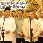 Wagub Aceh Fadhlullah yang didampingi Kadis Sosial Aceh Budi Afrizal, melakukan kunjungan silaturrahmi sekaligus pertemuan kerja dengan Menteri Sosial Republik Indonesia, Saifullah Yusuf, di Jakarta, Rabu (20/5/2026) sore. Pertemuan yang berlangsung pukul 17.00 WIB

