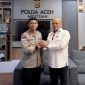 Ketua PSI Aceh, T Rival Amiruddin, melakukan kunjungan silaturahmi dengan Kapolda Aceh, Marzuki Ali Basyah, di Polda Aceh pada Selasa (2/6/2026)