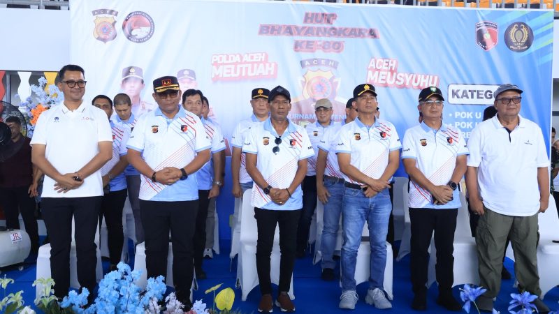 Kapolda Aceh buka turnamen Tenis CAP 2026, turut dihadiri Ketua DPRA Pangdam Iskandar Muda,dan para Pejabat Utama Polda Aceh, unsur Forum Koordinasi Pimpinan Daerah (Forkopimda) Aceh, pejabat Pemerintah Aceh, serta tamu undangan lainnya, kegiatan yang berlangsung di Lapangan Tenis Trengginas Polda Aceh pada Kamis (4/6/2026)