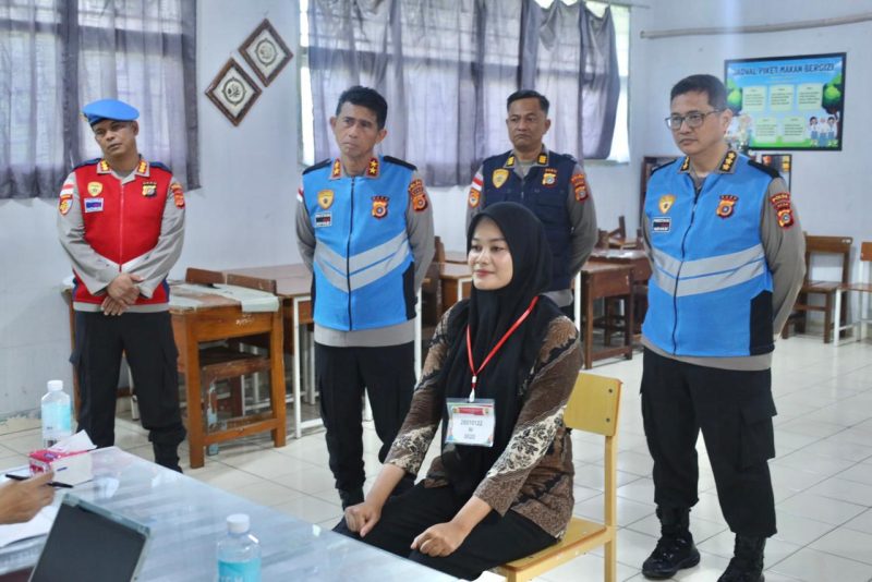 Polda Aceh memasuki tahap tes psikologi dan Pemeriksaan Mental Kepribadian (PMK), yang berlangsung di SMA Negeri 4 Banda Aceh, Senin (15/6/2026).