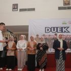Sekda Aceh, M. Nasir, saat membuka kegiatan dan sekaligus melantik pengurus Duek Pakat Forum Anak Tanah Rencong (FATAR) Tahun 2026 di Hotel Grand Nanggroe Aceh, Banda Aceh, Sabtu (20/06/2026).