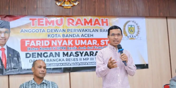 Farid Nyak Umar, ST, menggelar kegiatan Reses  diKecamatan Kuta Alam dan anggota Kelompok Wanita Tani (KWT) pada Kamis siang (02/07/2026) di Aula Bapelkes Aceh.