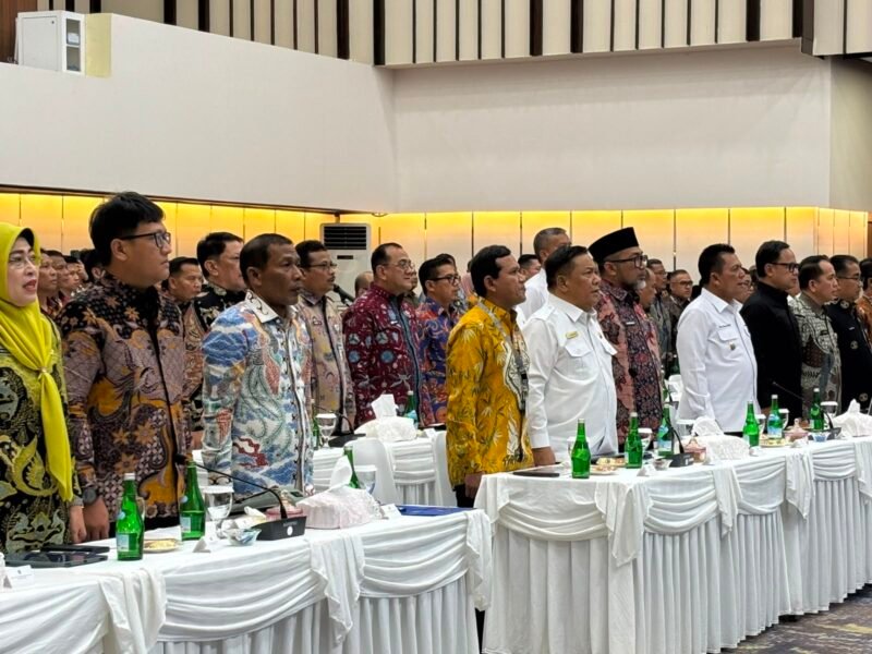Ketua DPRA Zulfadhli, menghadiri pembukaan Rapat Koordinasi (Rakor) Forum Koordinasi Pimpinan Daerah (Forkopimda) Regional Sumatra yang berlangsung di Batam, Provinsi Kepulauan Riau, Rabu (12/8/2026).