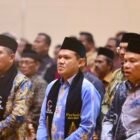 Wakil Gubernur Aceh, Fadhlullah, menghadiri acara pelantikan Pengurus Persaudaraan Pidie Raya (PIRA) Periode 2026-2029 yang digelar di Anjong Mon Mata, Kompleks Meuligoe Gubernur Aceh, Kamis (27/8/2026).