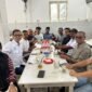 Pengurus SMSI Aceh Besar mengikuti rapat perdana persiapan pelantikan kepengurusan masa bakti 2026–2029 di salah satu warung kopi kawasan Lambaro, Aceh Besar, Kamis (10/9/2026). FOTO: (SMSI Aceh Besar).