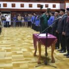 Gubernur Aceh, H. Muzakir Manaf melakukan Pengambilan Sumpah Jabatan dan Pelantikan Pejabat Pimpinan Tinggi Pratama beserta Kepala SMA/SMK dan SLB pada Lingkungan Pemerintah Aceh, di Anjong Mon Mata, Banda Aceh, Kamis, (23/7/2026).