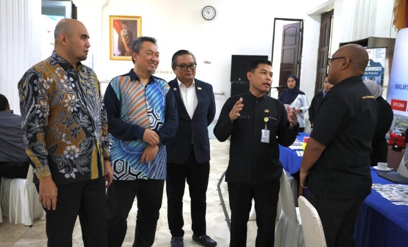 Pemerintah Provinsi Jawa Seminar Strategik dan Pameran Pendidikan Tinggi Malaysia 2026 di Wisma Perdamaian, Kota Semarang, Kamis (8/10/2026).