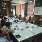 Rapat dipimpin Sekretaris Daerah Kota Banda Aceh Jalaluddin dan dihadiri sejumlah Kepala OPD terkait, senin ( 05/10/2020).
